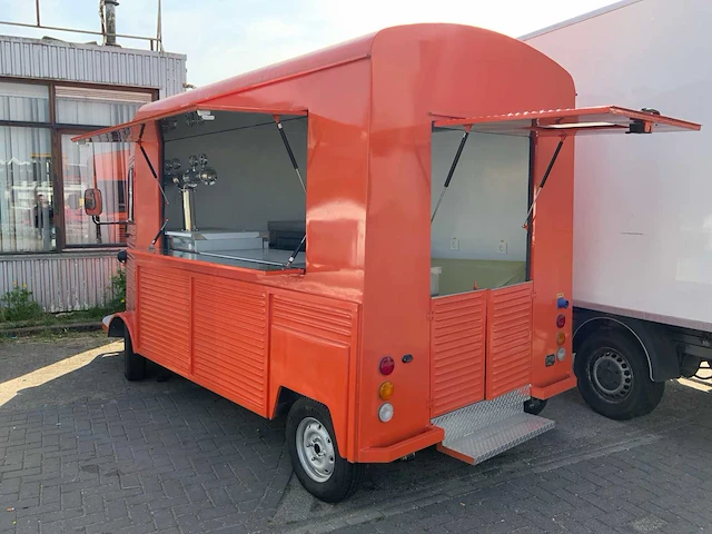 2025 e-foodtruck 45km/h - afbeelding 26 van  83
