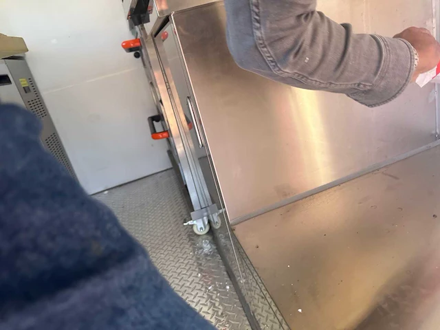 2025 e-foodtruck 45km/h - afbeelding 121 van  146