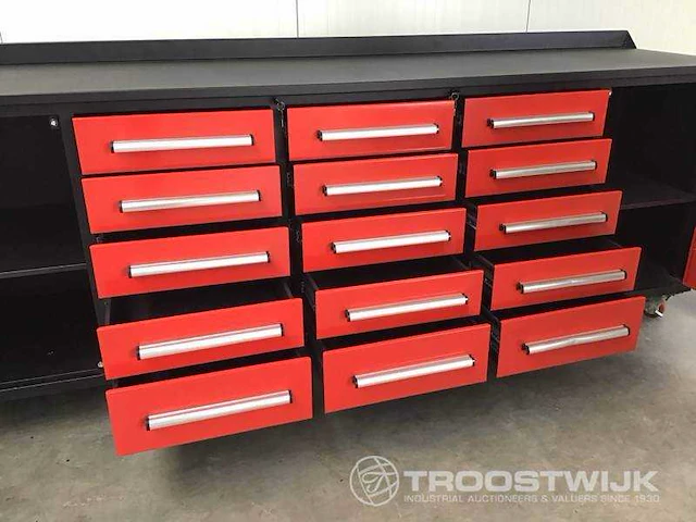 2025-easy-going - 10ft-15d-2- 01c - werkbank - afbeelding 6 van  10