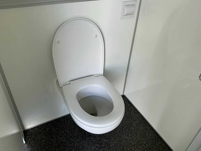 2025 easywagen 4200 toiletcontainer 2-2 - afbeelding 29 van  48