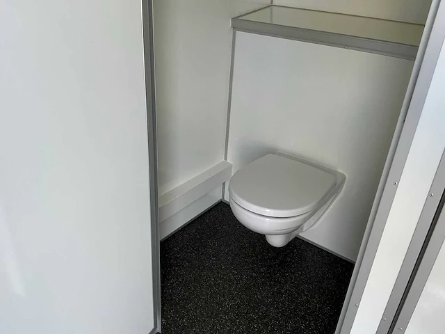 2025 easywagen 4200 toiletcontainer 2-2 - afbeelding 35 van  48