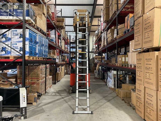 2025 elite vario 2x2,2 m telescoopladder - afbeelding 14 van  15