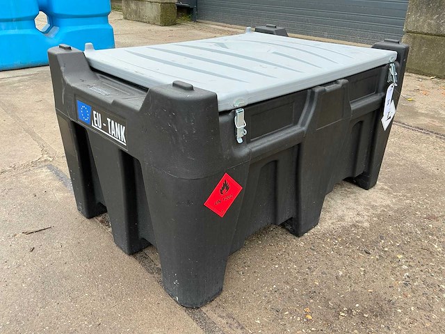 2025 emiliana serbatoi brandstof opslagtank - afbeelding 1 van  11