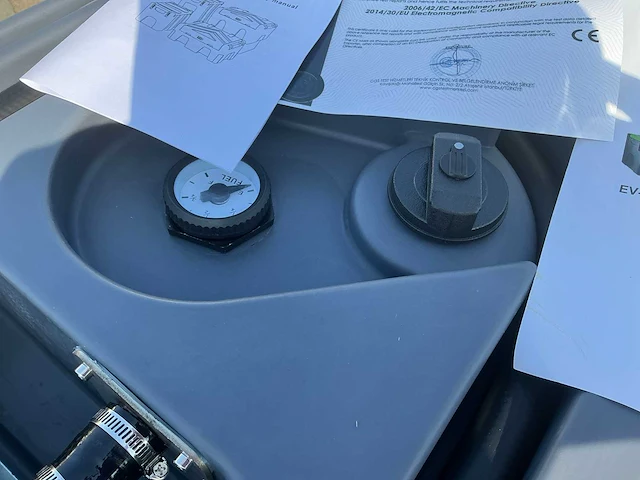 2025 eversteel ev250 brandstoftank - afbeelding 2 van  12