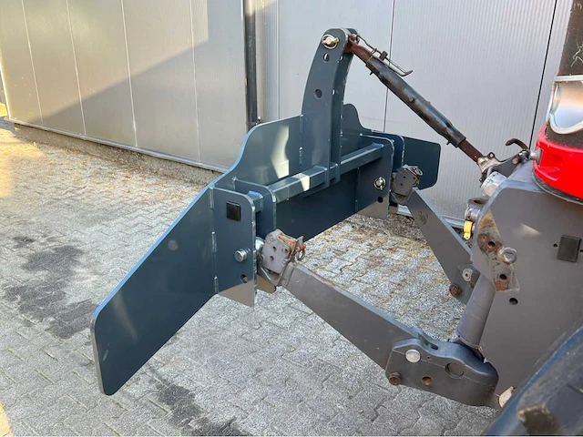 2025 fendt veiligheidsbumper / frontbumper - afbeelding 6 van  12