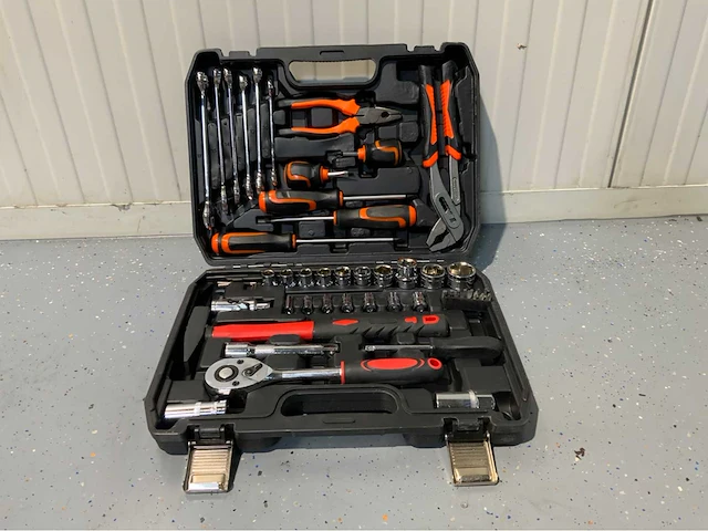 2025 gereedschapskoffer incl 54 pcs - afbeelding 1 van  6