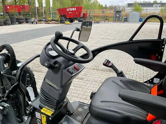 2025 giant g2700 ehd x-tra shovel - afbeelding 16 van  17