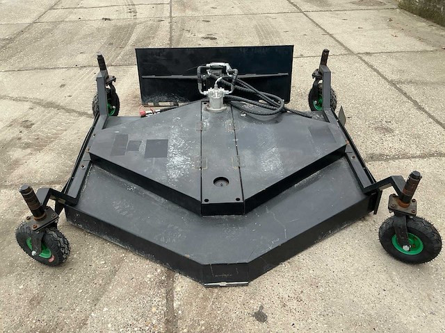 2025 giyi wlm63 skid steer 4-wiel maaidek - afbeelding 3 van  8