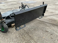 2025 giyi wlm63 skid steer 4-wiel maaidek - afbeelding 5 van  8