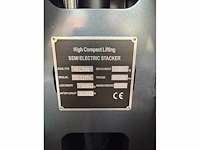 2025 hcl hcl500 meeneem stapelaar - afbeelding 6 van  14