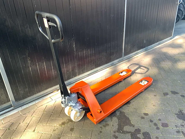 2025 heavyload hand hydraulische palletwagen 3000kg. - afbeelding 4 van  5