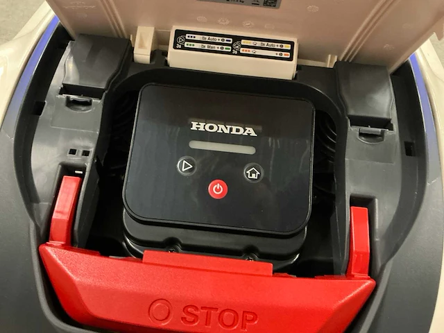 2025 honda hrm1000 e robotmaaier “ongebruikt” - afbeelding 3 van  5