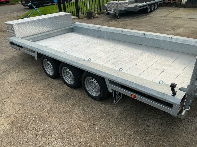 2025 hulco 3-assige machinetransporter - afbeelding 24 van  29