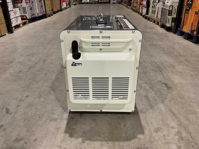 2025 huttenberg diesel h8500d stroomgenerator - afbeelding 15 van  20