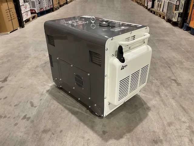 2025 huttenberg diesel h8500d stroomgenerator - afbeelding 16 van  20