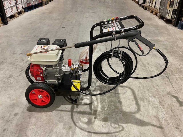 2025 huttenberg h8500psi hogedrukreiniger - afbeelding 9 van  17