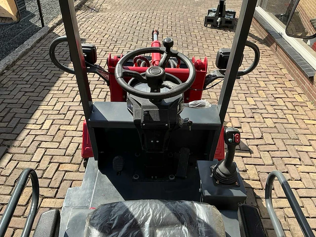 2025 knegt loader ht150e graafmachine - afbeelding 6 van  15