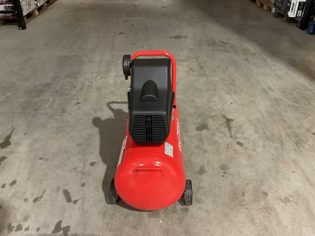 2025 kraftworld ac-50l luchtcompressor - afbeelding 12 van  15