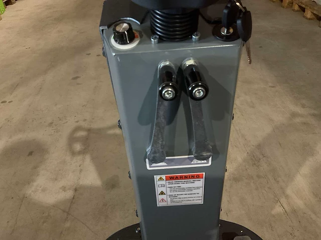 2025 kremer kr-fr70 vloerreiniger - afbeelding 19 van  35