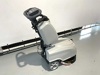 2025 kremer krm30 achterloop schrobmachine - afbeelding 10 van  13