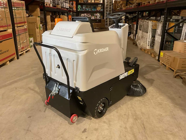2025 kremer sweeper kryz54 zelfrijdende veegmachine - afbeelding 2 van  35