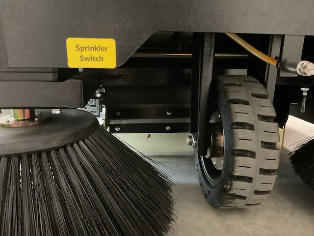 2025 kremer sweeper kryz54 zelfrijdende veegmachine - afbeelding 25 van  35