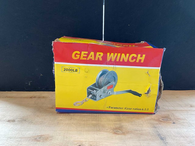 2025 lavkrish 2000lb tandwiel lier - afbeelding 1 van  4