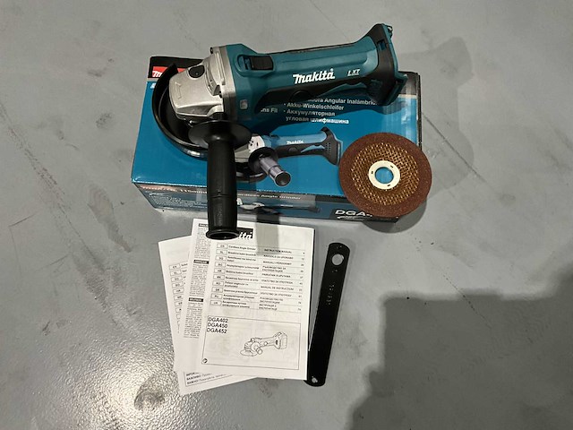 2025 makita 4 delige accu combiset - afbeelding 4 van  8