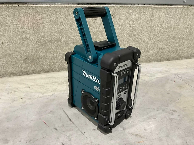 2025 makita dmr110n makita bouwradio - afbeelding 1 van  11