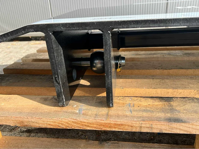 2025 massey ferguson frontbumper / veiligheidsbumper - afbeelding 9 van  9