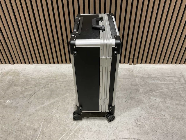 2025 metallo meta-202w gereedschapskoffer - afbeelding 21 van  54