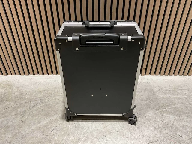 2025 metallo meta-202w gereedschapskoffer - afbeelding 24 van  54