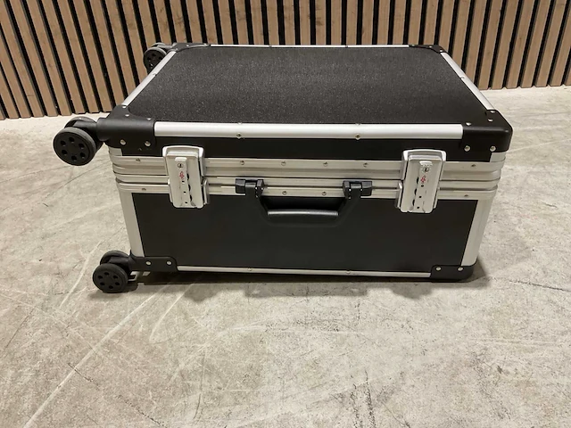 2025 metallo meta-202w gereedschapskoffer - afbeelding 28 van  54