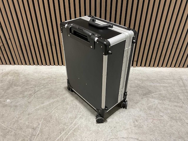 2025 metallo meta-202w gereedschapskoffer - afbeelding 22 van  54