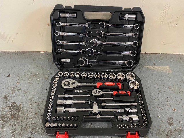 2025 metallo meta-82w gereedschapskoffer gevuld - afbeelding 3 van  6