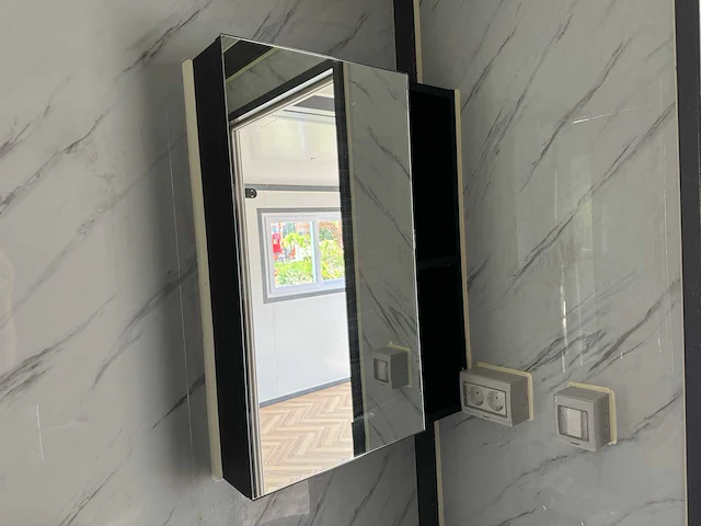 2025 mobiele woonunit / tiny house met twee slaapkamers en keuken op aanhanger - afbeelding 52 van  75