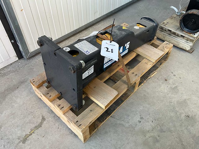 2025 müstang hm100 sloophamer - afbeelding 1 van  7