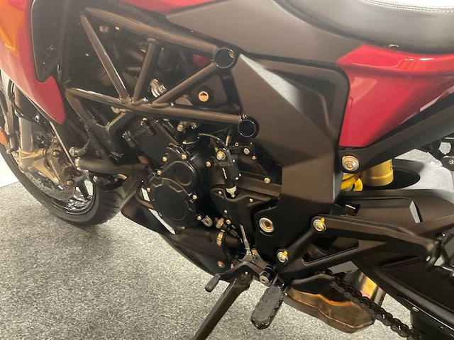 2025 mv augusta - turismo veloce 800 r - motorfiets - afbeelding 7 van  21