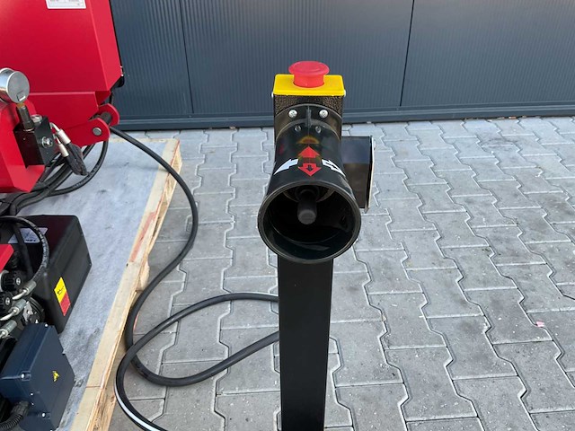 2025 number one t568 230v banden de-en montageapparaat - afbeelding 14 van  25