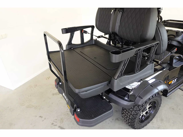 2025 ox kg4 4-zits golfkar optioneel met kenteken - afbeelding 8 van  14