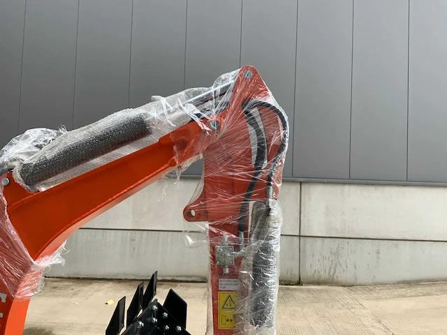 2025 powered by kubota u185 - minigraafmachine - afbeelding 9 van  59