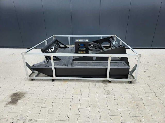 2025 rhino-cross 66 inch hydraulic rotary brush cutter gras maaier - afbeelding 6 van  10