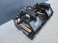 2025 rhino-cross 72 inch rock grapple bucket ten behoeve van schranklader - afbeelding 9 van  11