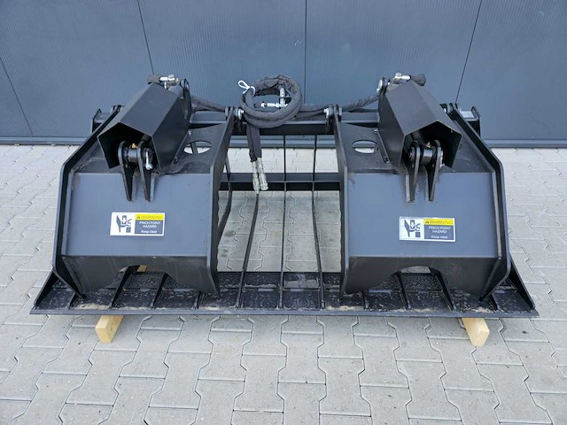 2025 rhino-cross 72 inch rock grapple bucket ten behoeve van schranklader - afbeelding 2 van  11