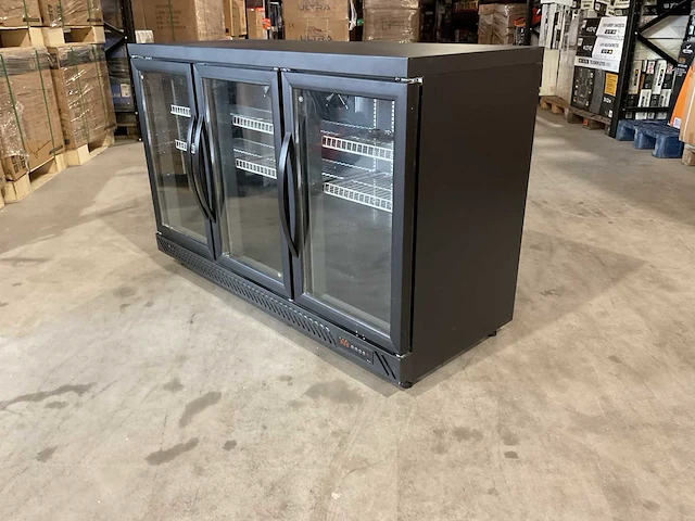 2025 rhino-cross-catering 3 deuren 1350*540*850mm lage koelkast - afbeelding 1 van  11