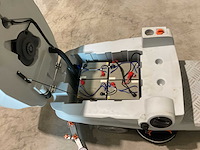 2025 rhino-cross chancee schoonmaakwagen - afbeelding 8 van  16