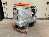 2025 rhino-cross chancee schoonmaakwagen - afbeelding 15 van  16