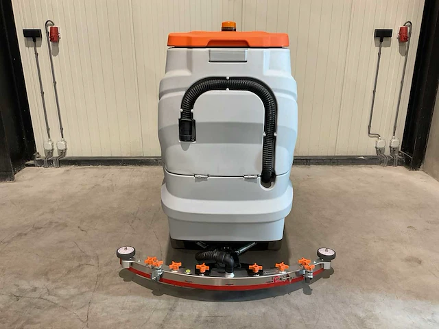 2025 rhino-cross chancee schoonmaakwagen - afbeelding 16 van  16