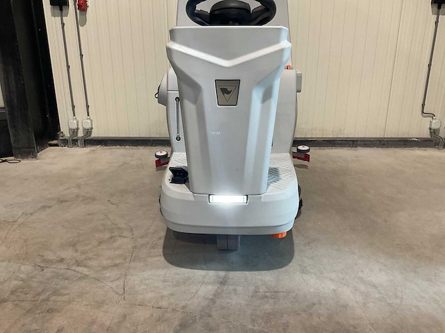2025 rhino-cross chancee schoonmaakwagen - afbeelding 5 van  16