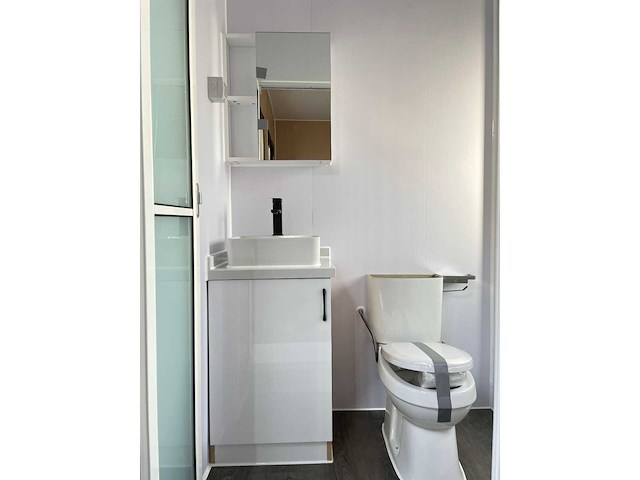 2025 rhino-cross-container 018541 40ft hq / 12 m containerwoning / container office unit - afbeelding 17 van  45